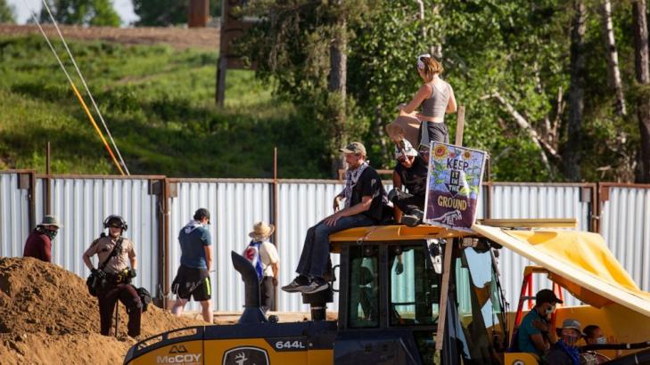 EXPLAINER: Why a rural pipeline is a climate battleground