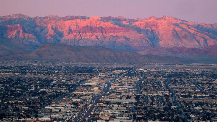 Las Vegas pushes land swap to balance growth, conservation