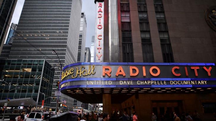 15 months later, Radio City reopens with Dave Chappelle