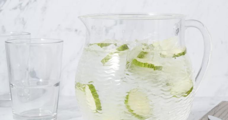 These 13 Pitchers Are a Must For Your Summer Parties - Just Look How Cute They Are!