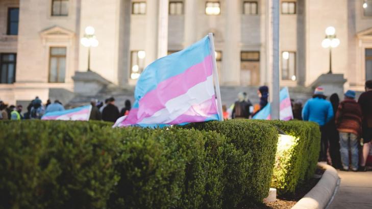 Judge blocks Arkansas law banning health care for transgender youth