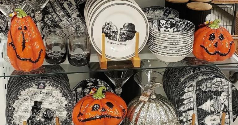 HomeGoods Is Already Stocked With Halloween Decorations, So Say Goodbye to Summer!