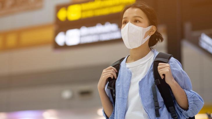 How to Choose the Right Face Mask for a Flight so You Aren't Turned Away