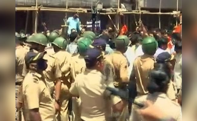 Minister Narayan Rane Faces Arrest Over 'Slap Uddhav' Jab; BJP-Sena Clash