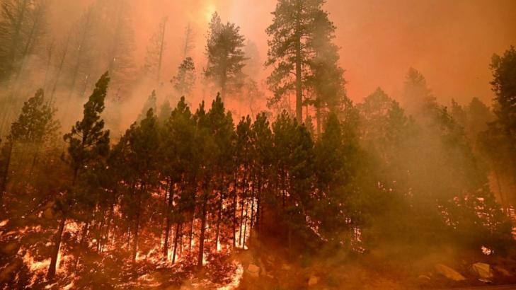 Lake Tahoe prepares for emergency as wildfire threatens