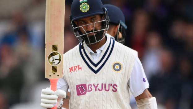 England v India: Cheteshwar Pujara & Virat Kohli repel hosts at Headingley