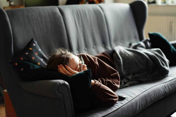 How Power Nap Can Boost Your Energy And Productivity