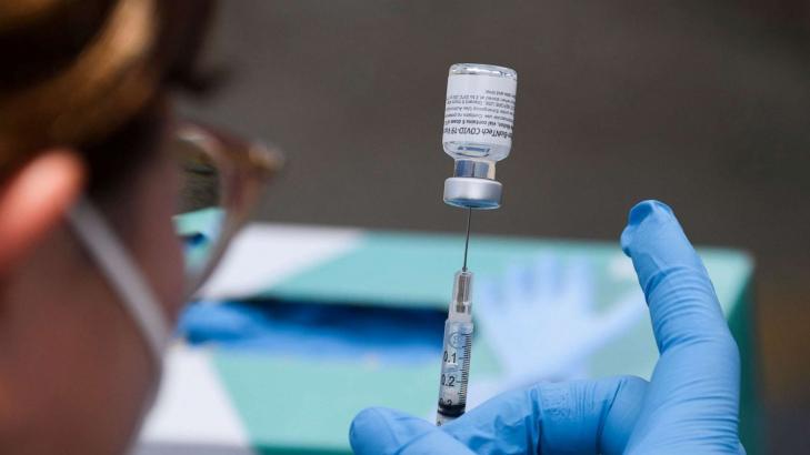 COVID-19 live updates: Doctors beg people to get vaccinated as hospitals fill up