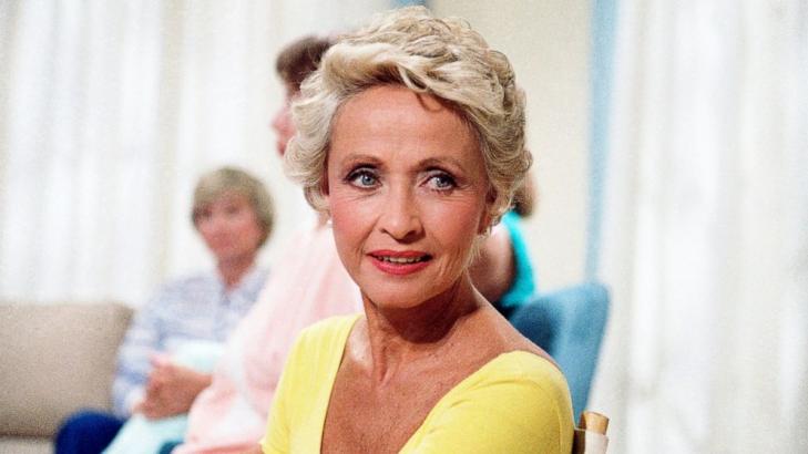 Jane Powell, Hollywood golden-age musicals star, dies at 92