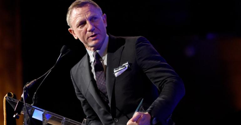 After 60 Years Of Men Playing James Bond, Daniel Craig Said His 007 Successor Shouldn't Be A Woman