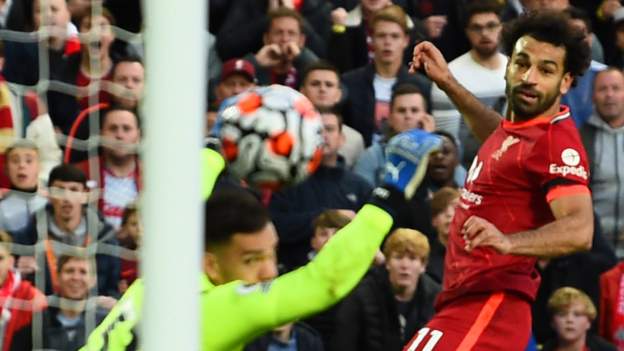 Liverpool 2-2 Man City: Mohamed Salah scores incredible solo goal