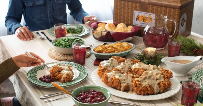 Cracker Barrel's 2021 Thanksgiving Dinner Options Are Here, and They Start as Low as $95