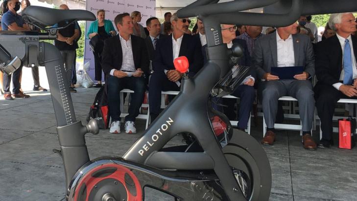 After sprinting through pandemic, Peloton hits the wall