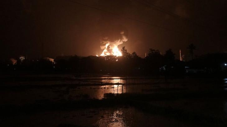 Scores evacuated in fire at Indonesia's largest oil refinery
