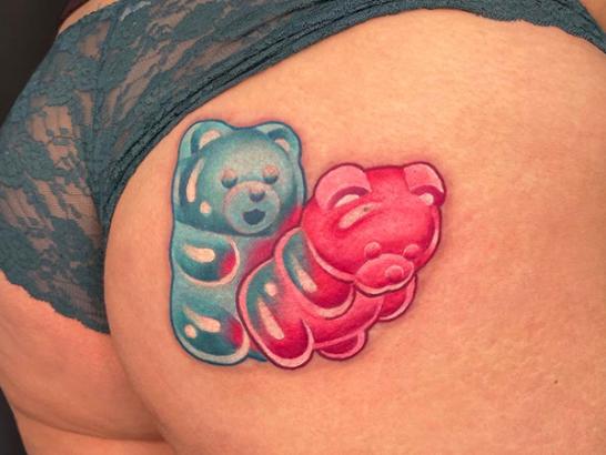 Your tattoo is insane and I question your decision making (35 Photos)