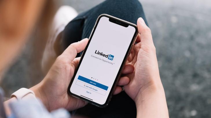 8 Privacy Settings You Should Change on LinkedIn Right Now