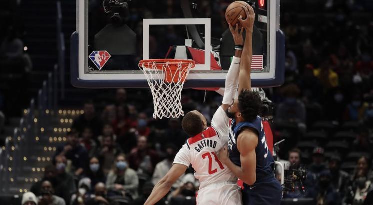 Wizards beat Timberwolves; Karl-Anthony Towns hurt late