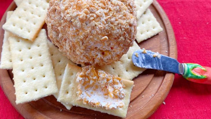 Make Your Next Cheeseball Using This Easy Formula