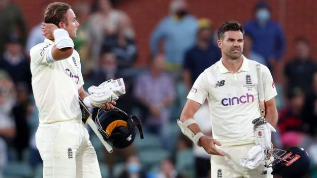 Ashes: Mark Wood says England given 'kick up the bum' after defeat in second Test