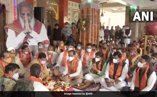For PM's Long Life - BJP Leaders Hold Prayers After Punjab Security Lapse