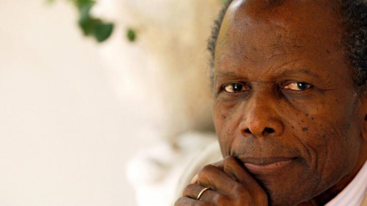 Oscar winner and groundbreaking star Sidney Poitier dies