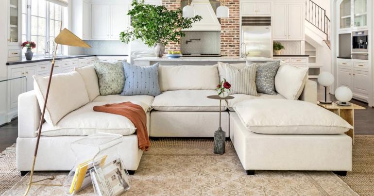 19 Comfortable and Plush Sectional Sofas Made For Lounging