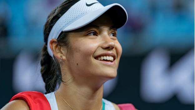 Australian Open: Emma Raducanu 'loves the energy' in Melbourne
