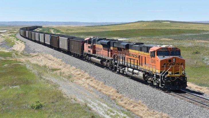 BNSF railroad tries to block 17,000 workers from striking