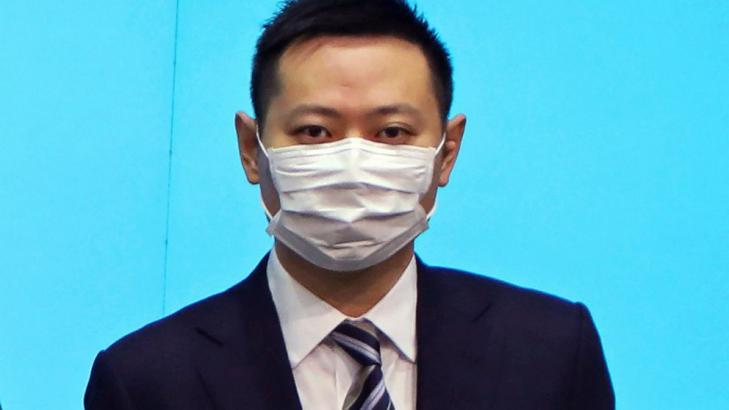 Top Hong Kong official resigns over birthday party fiasco