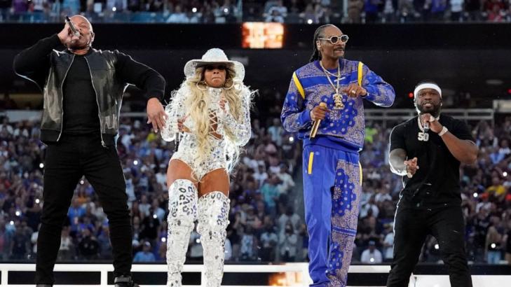 Halftime Review: Dre, Snoop and friends deliver epic show