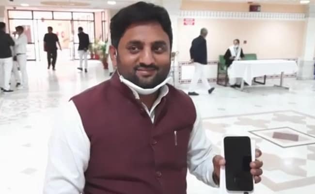 iPhone 13 Gift For All 200 Rajasthan MLAs. Last Year They Got Free iPads