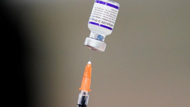 Pfizer asks US to allow 4th COVID vaccine dose for seniors