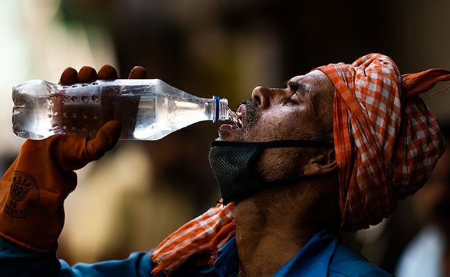 Heat Wave Warning In 9 Madhya Pradesh Districts, Issues Yellow Alert