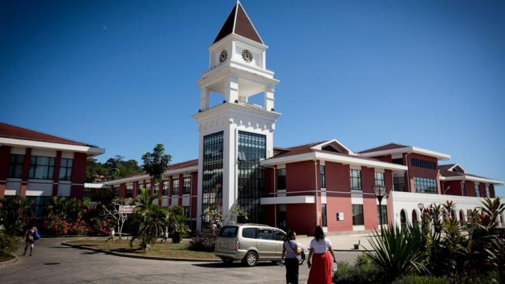 Facing its first COVID outbreak, Samoa goes on lockdown