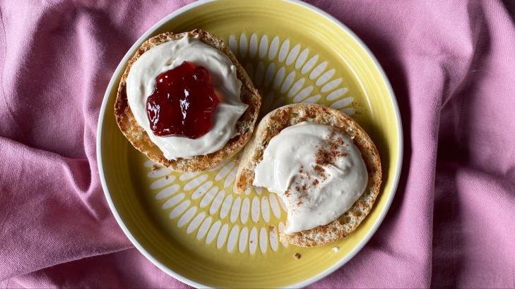 This Two-Ingredient Maple Cream Cheese Is Basically Frosting