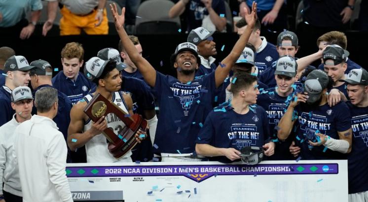 Villanova defeats Houston to reach seventh Final Four