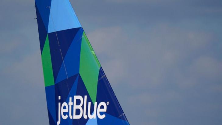 JetBlue makes offer for Spirit Airlines, could spark bid war