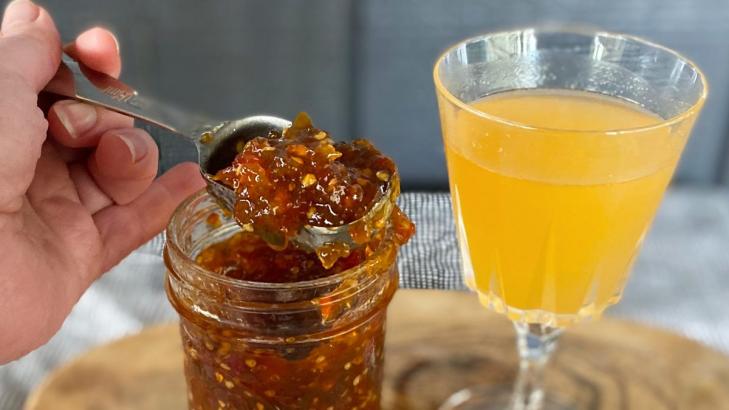 Make Spicy-Sweet Cocktails With Pepper Jelly