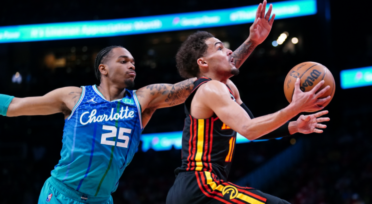 Hornets’ play-in arrival blocked by freight train in Atlanta