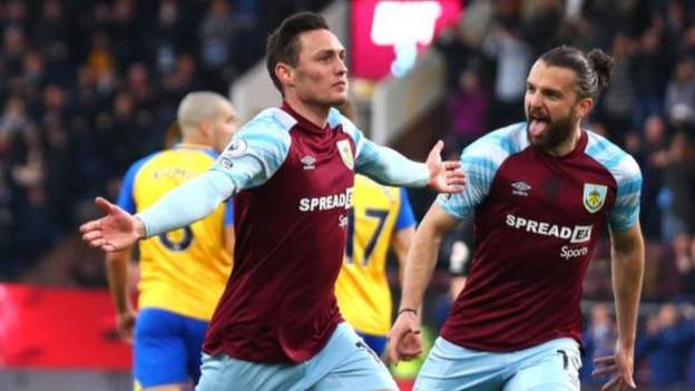 Burnley 2-0 Southampton: Clarets keep Premier League survival hopes alive