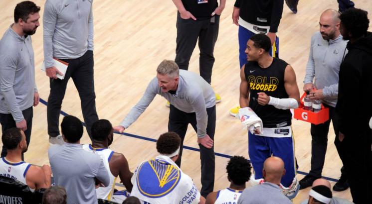 Warriors welcome back coach Steve Kerr from COVID protocols