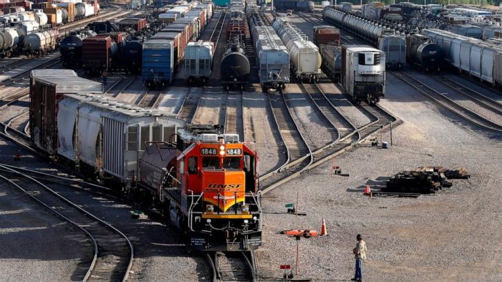 BNSF tweaks attendance rules but unions still complain