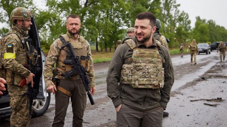 Russian troops entering Sievierodonetsk in eastern Ukraine