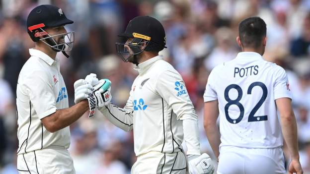 England v New Zealand: Hosts struggling after tourists resist at Lord's