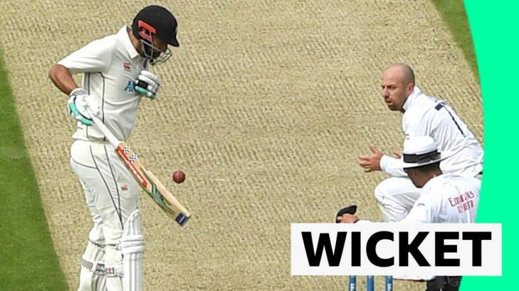 England v New Zealand: Henry Nicholls caught out after deflection off team-mate Daryl Mitchell's bat