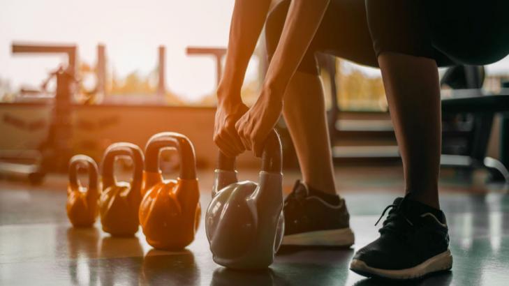 11 Beginner-Friendly Exercises to Do With Kettlebells