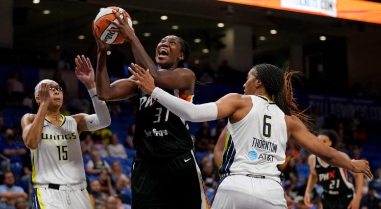 Storm sign former MVP Tina Charles for the rest of season