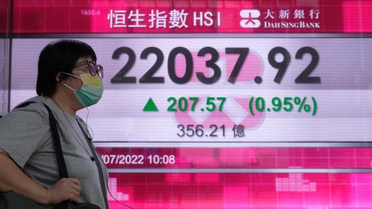 Asian benchmarks mostly lower after tepid Wall St session