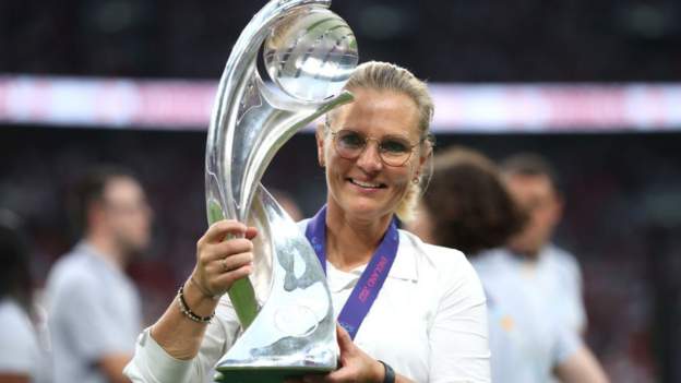 Sarina Wiegman: FA to hold talks over new contract for England manager