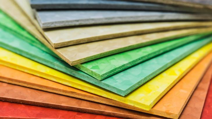 The Difference Between Linoleum and Vinyl Flooring